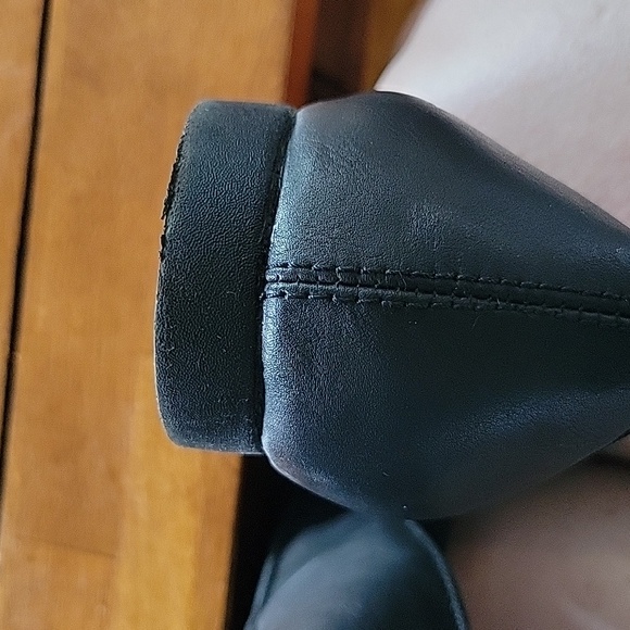 b.o.c. black pointed toe slip on - Picture 9 of 12